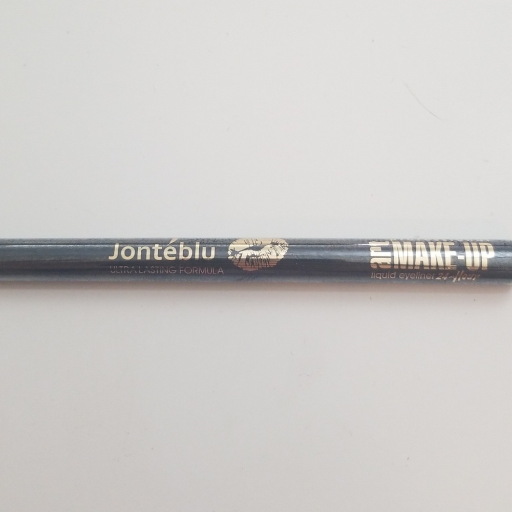Jonteblu liquid eyeliner 24 hour felt tip
